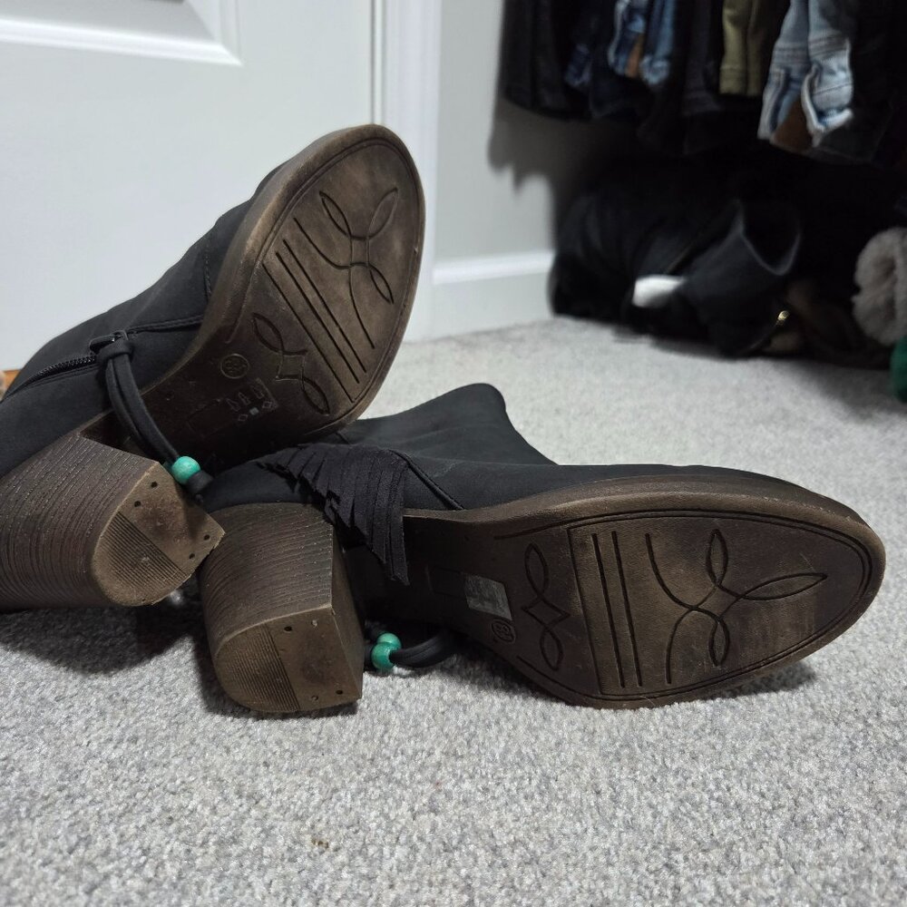 Ariat booties - Picture 3 of 3
